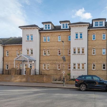 The Loft - Spacious Luxury 2 Bed 2 Bath With Free Secure Parking And Tube Close By London Eksteriør bilde