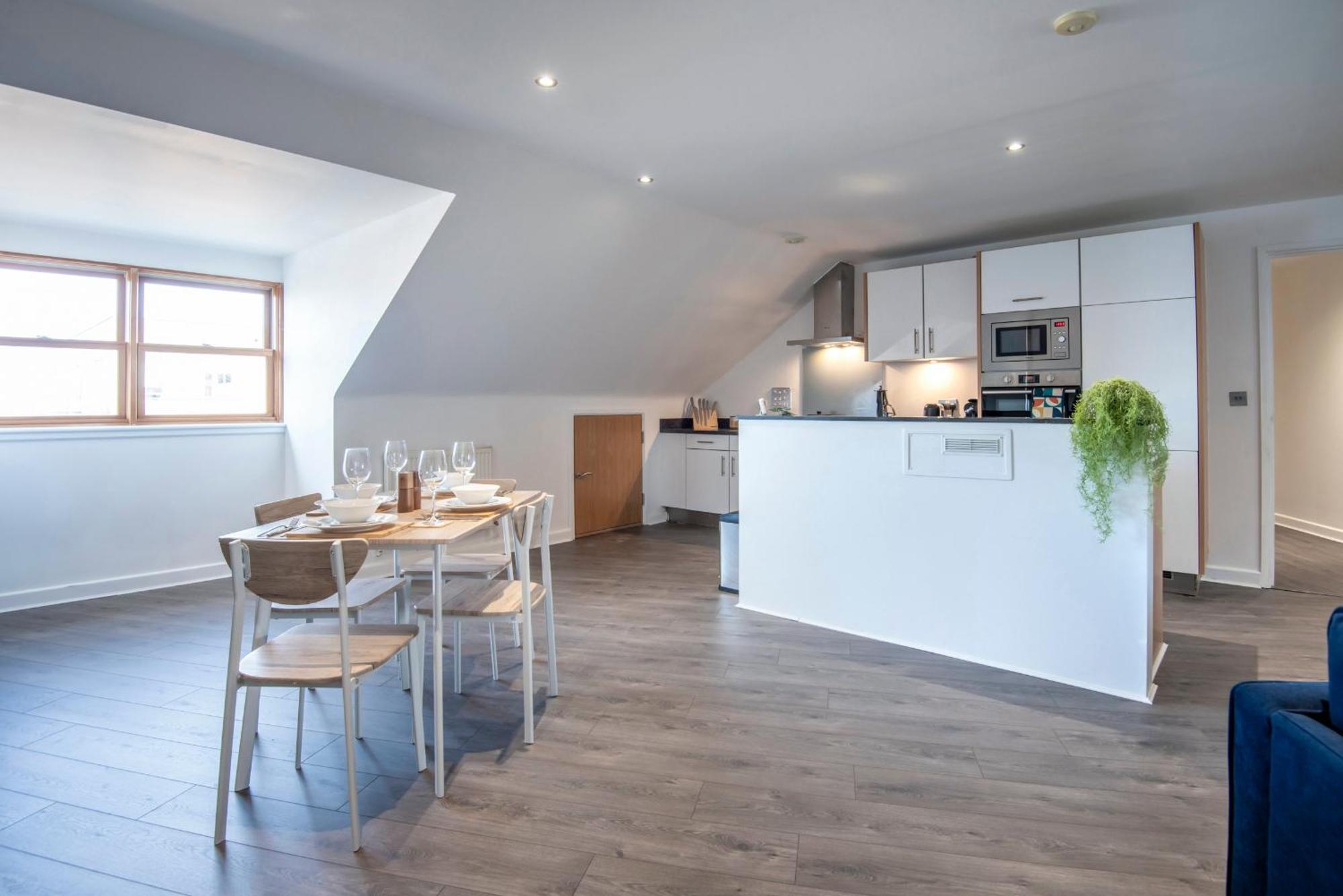 The Loft - Spacious Luxury 2 Bed 2 Bath With Free Secure Parking And Tube Close By London Eksteriør bilde